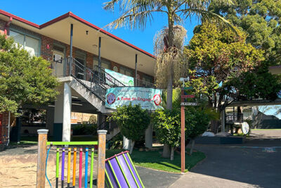 01-oatley-facilities-playground